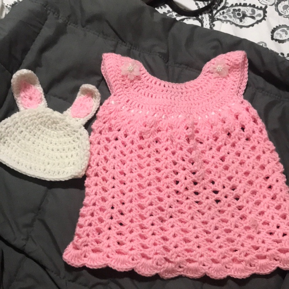 Crochet baby girl dress with cap